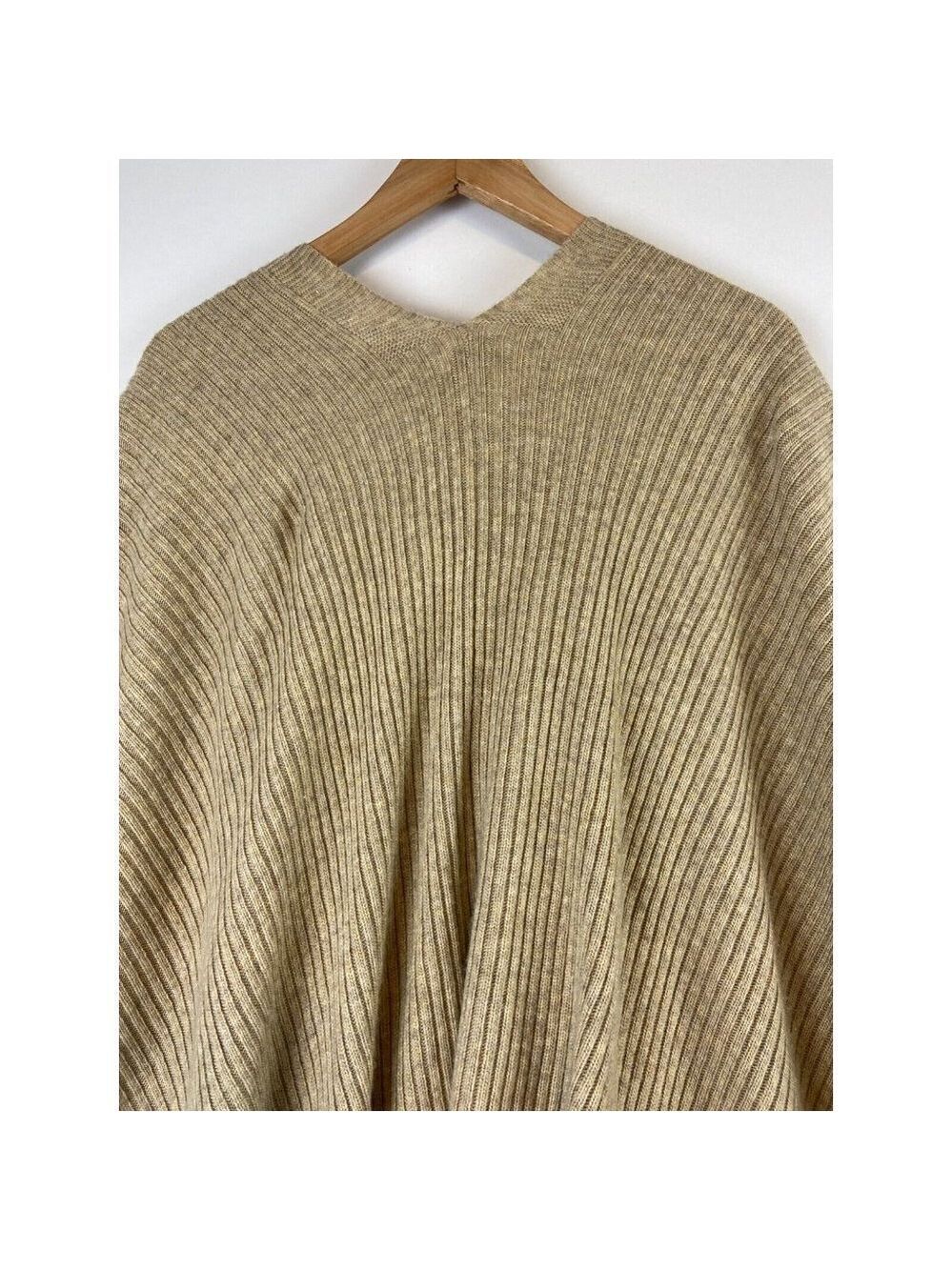 Reitmans Women's Beige Sweater Poncho One Size - Picture 7 of 9